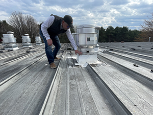 Expert Commercial Roofing Services1